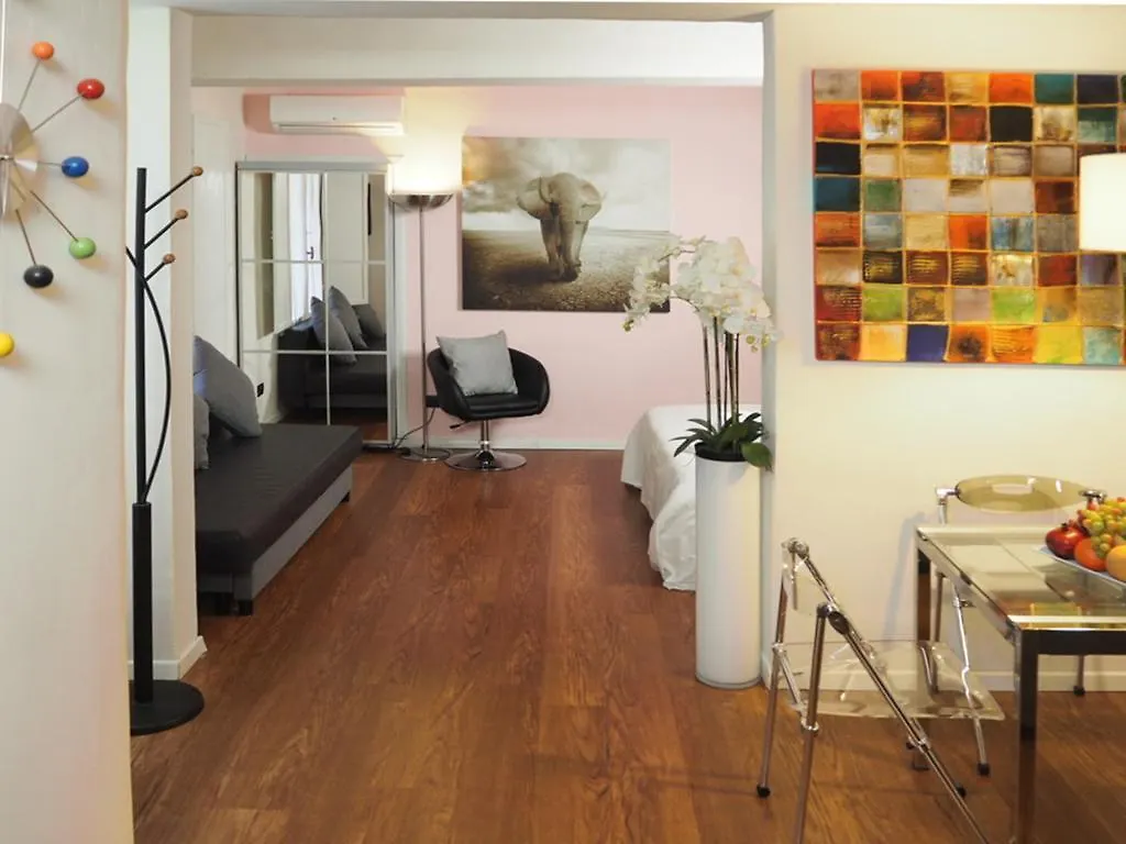 מלון פירנצה Residenza 54 בית הארחה